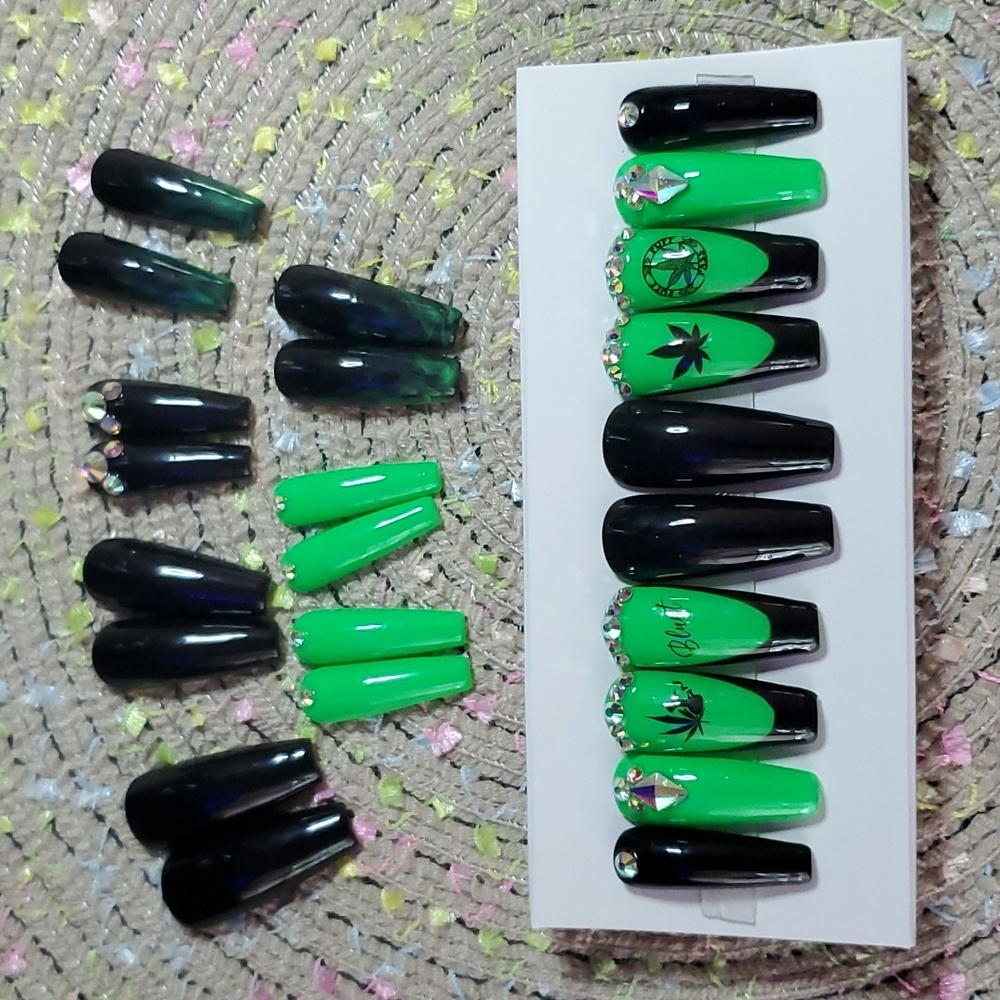 420 Theme Press On Nails